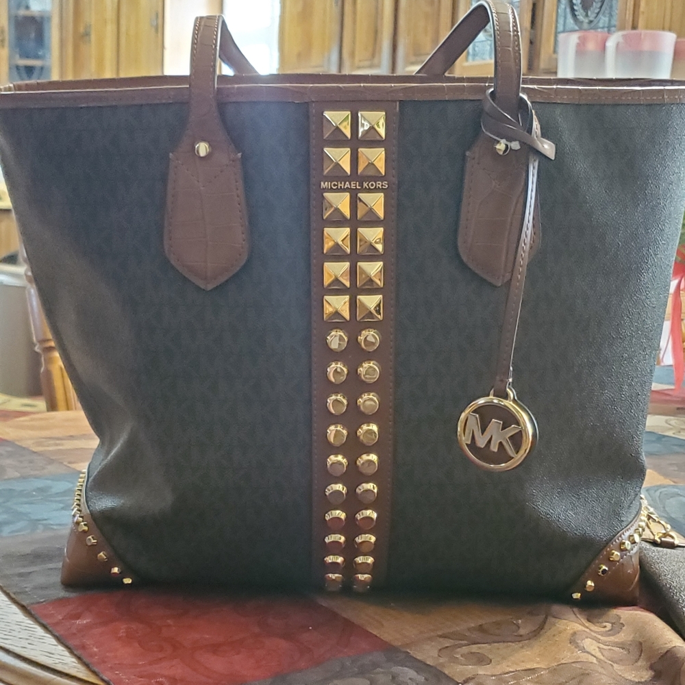 Michael Kors tote